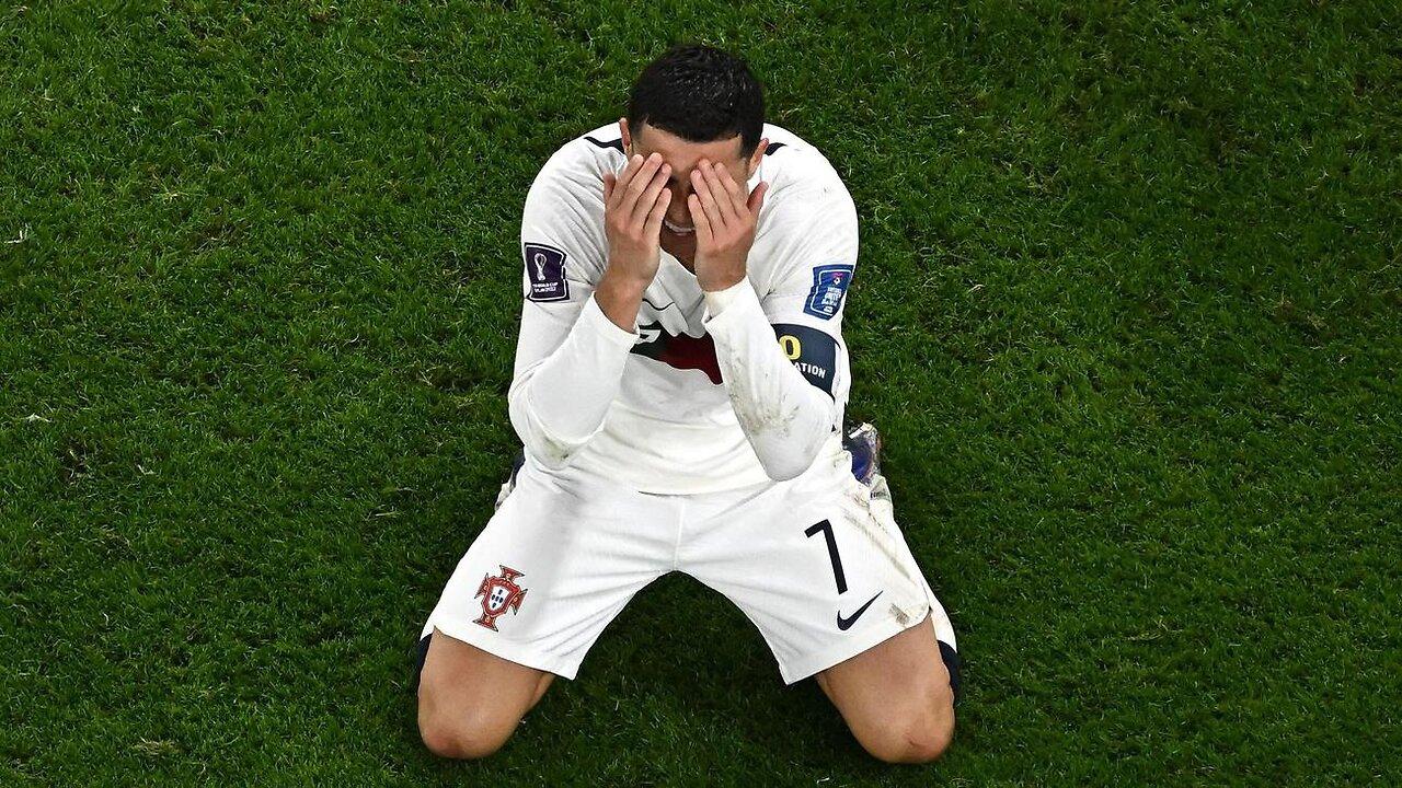 ronaldo crying after 2022 world cup