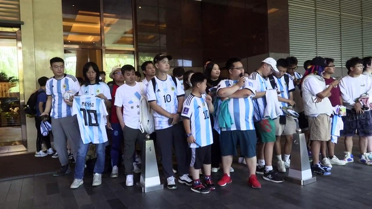 Chinese fans prepare rockstar welcome for Messi ahead of Australia friendly