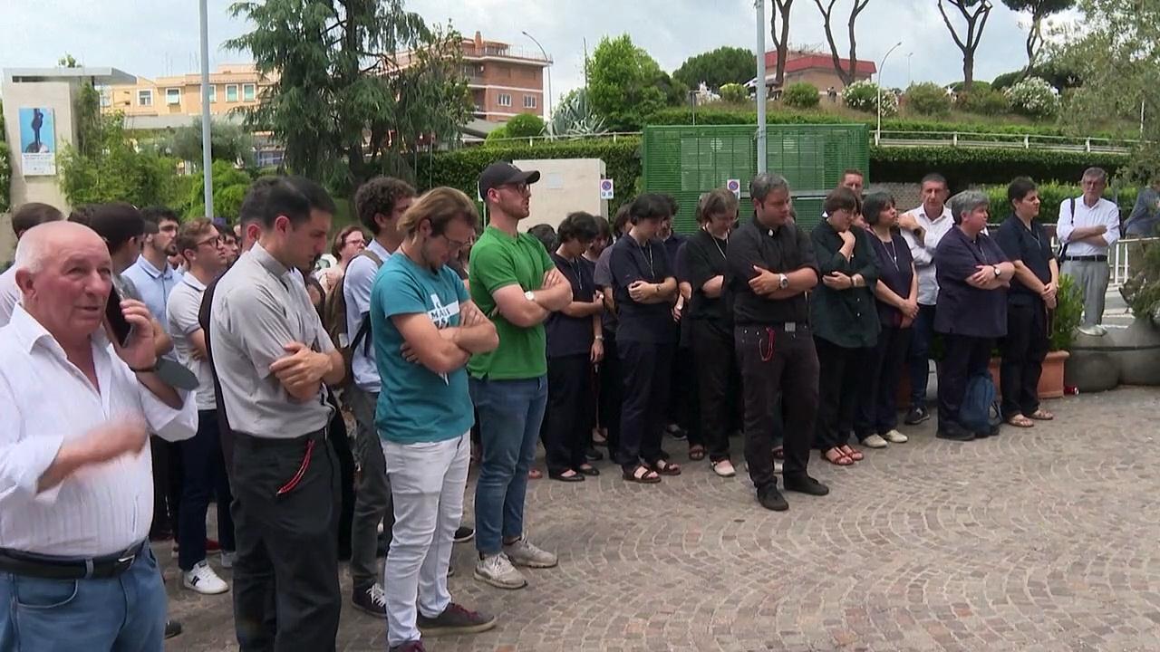 Faithful recite Angelus prayer outside hospital where pope is recovering