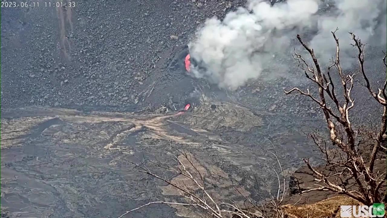 Lava flows at Hawaii's erupting Kilauea volcano
