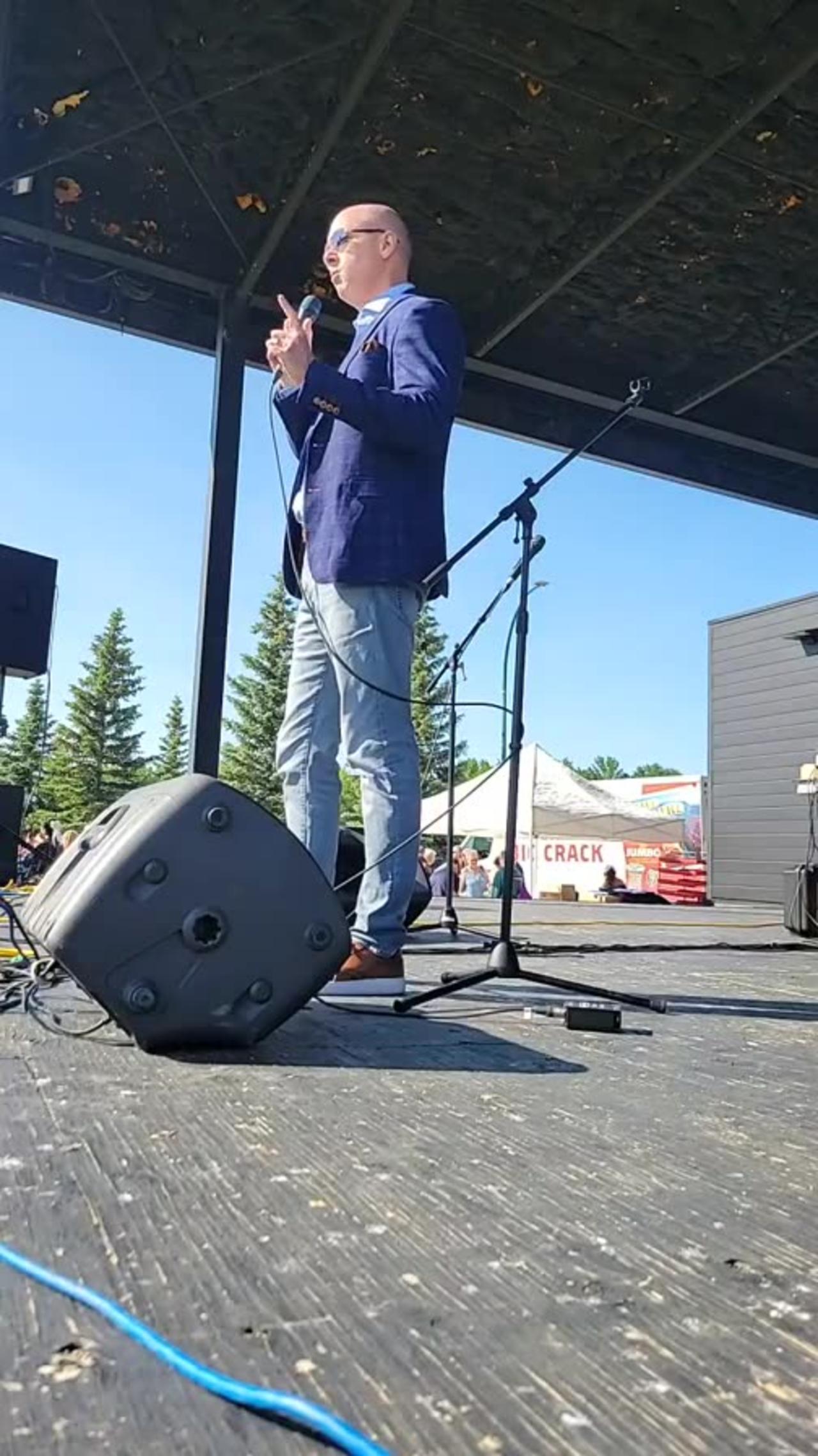 Billboard Chris Speaks To Crowd In Winkler