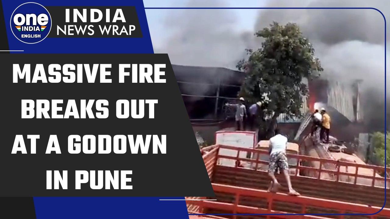 Maharashtra: Fire breaks out in a godown in Gangadham area of Pune | Oneindia News