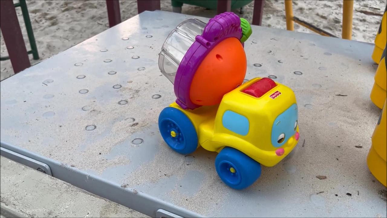 Fisher Price Spin and Spill Cement Truck