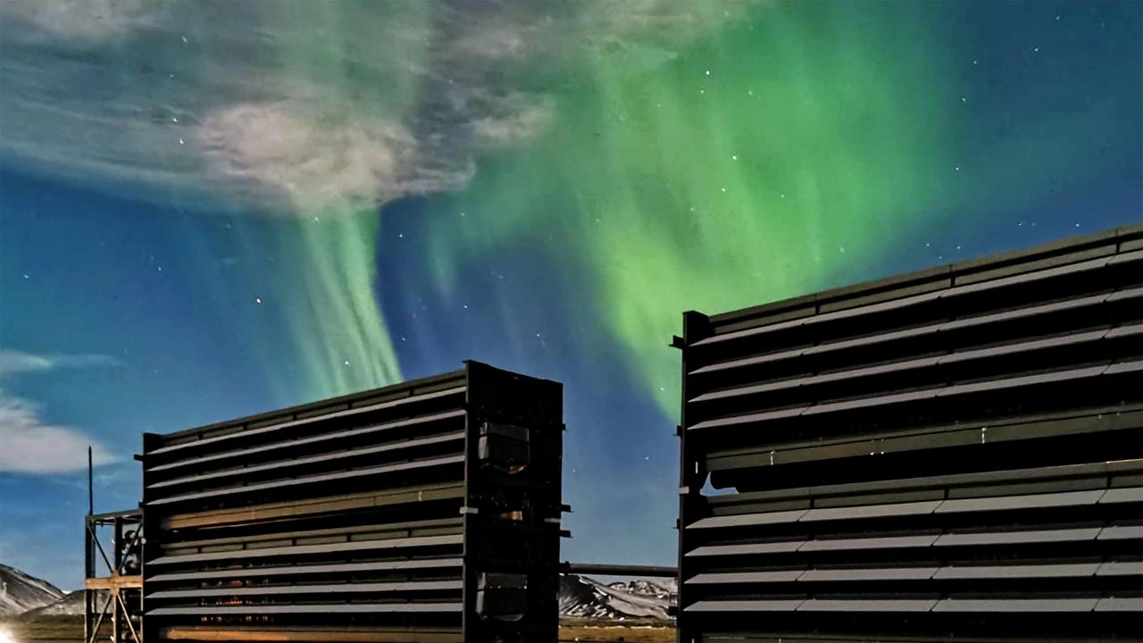 The massive machines removing carbon from Earth's atmosphere | Jan Wurzbacher