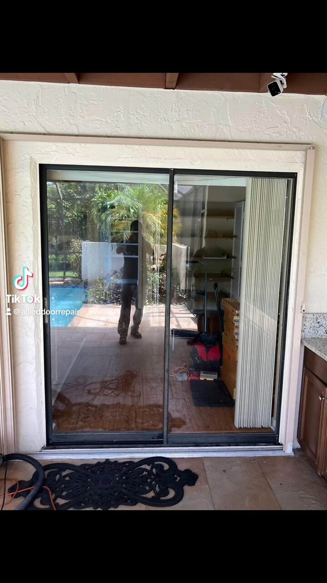 Sliding glass door repair; roller and track One News Page VIDEO