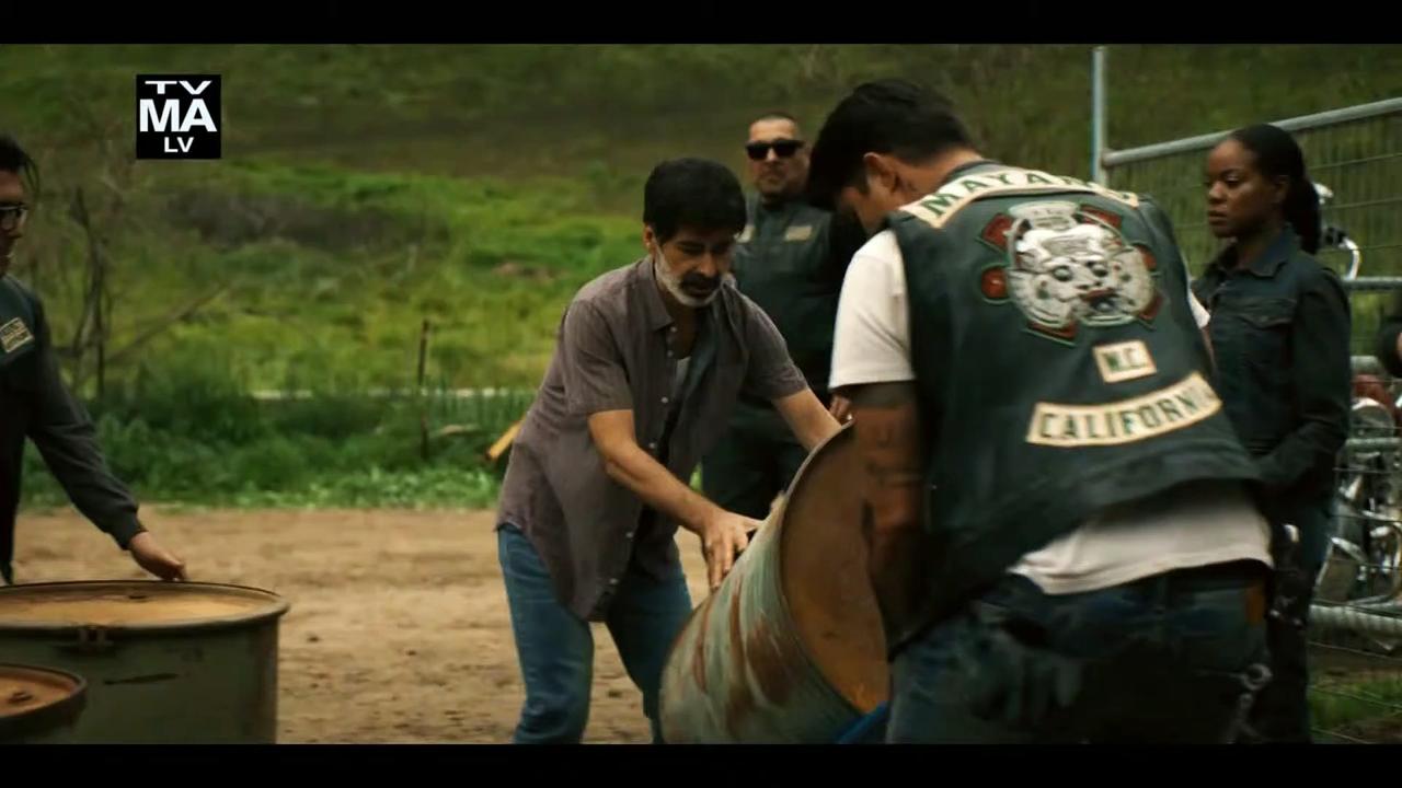 Mayans MC S05E07 To Fear of Death, I Eat the Stars
