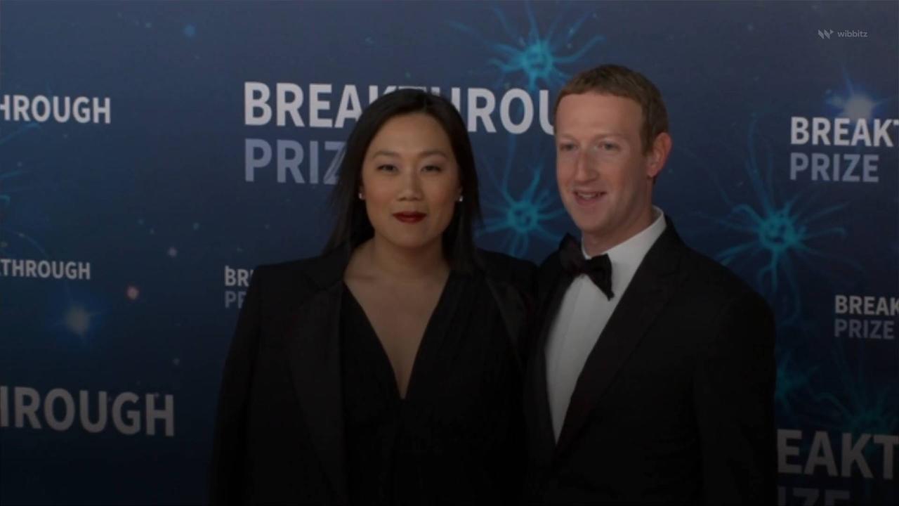 Mark Zuckerberg Accepts Elon Musk’s Cage Match Challenge