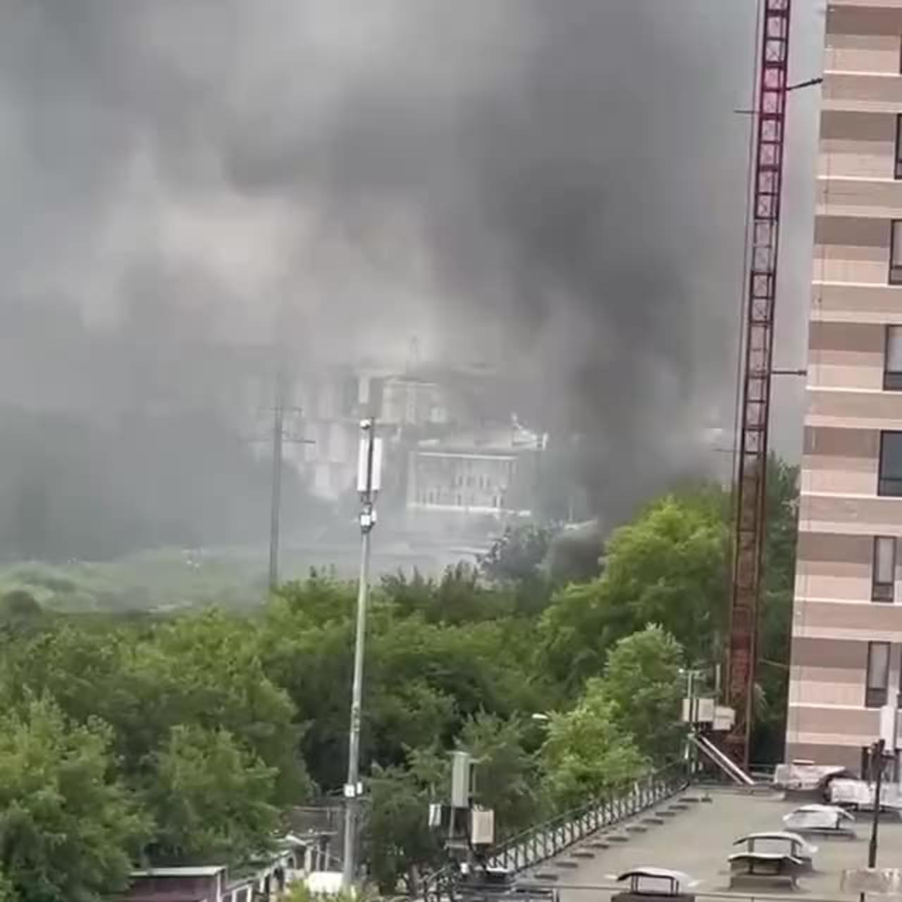 Fire near Nagatinskaya metro station  Moscow