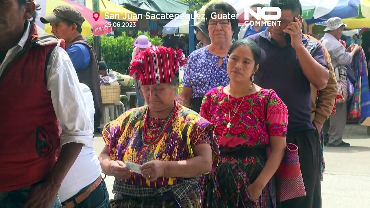 WATCH: Locals clash with security forces in Guatemala elections