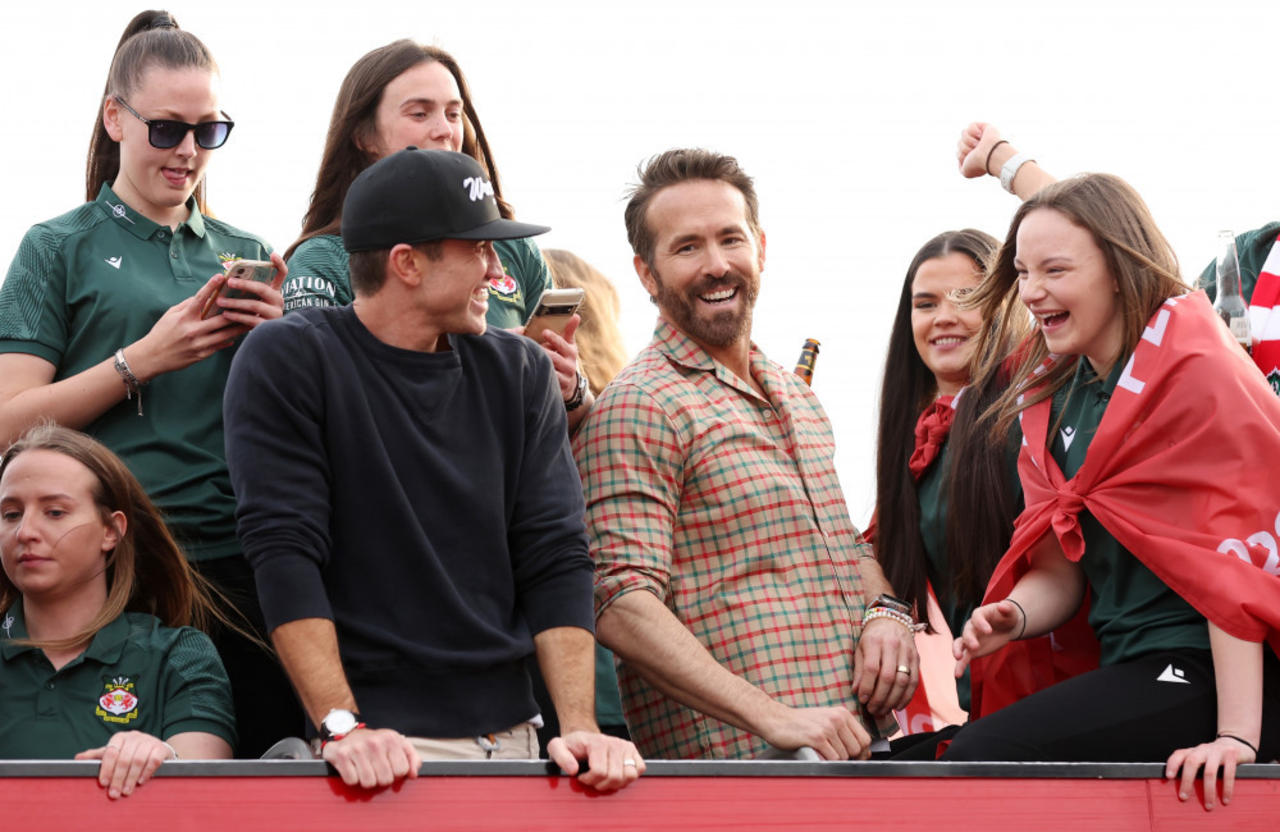 Ryan Reynolds and Rob McElhenny are buying a stake in a Formula 1 team