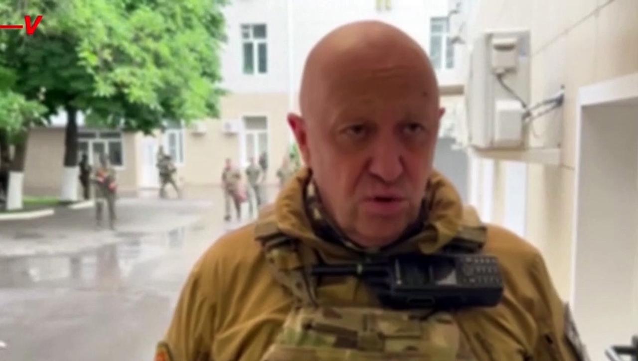 New Report Claims Prigozhin Tried To Call Putin When He Realized Rebellion Went Too Far