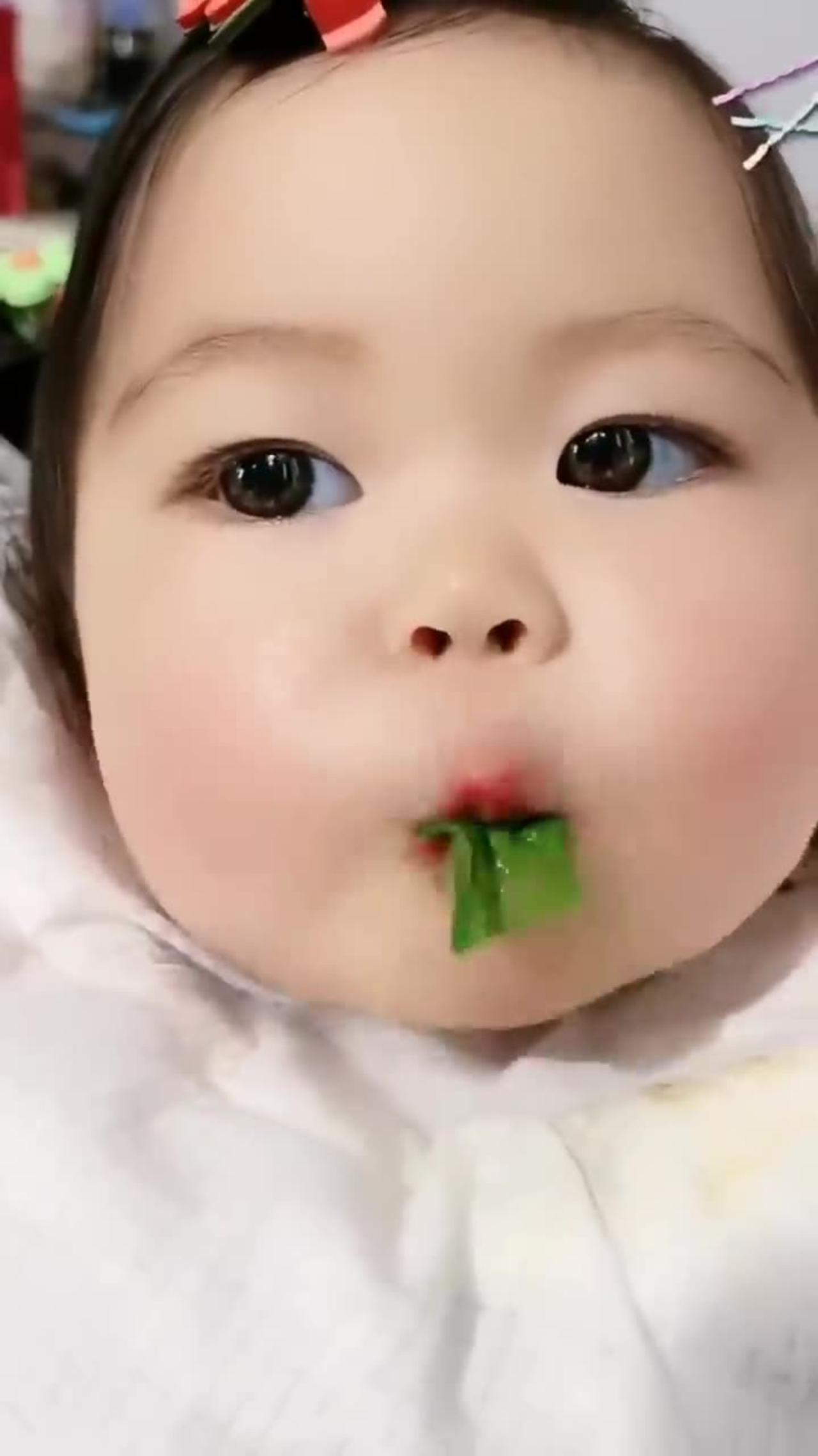 CUTE BABY GIRL