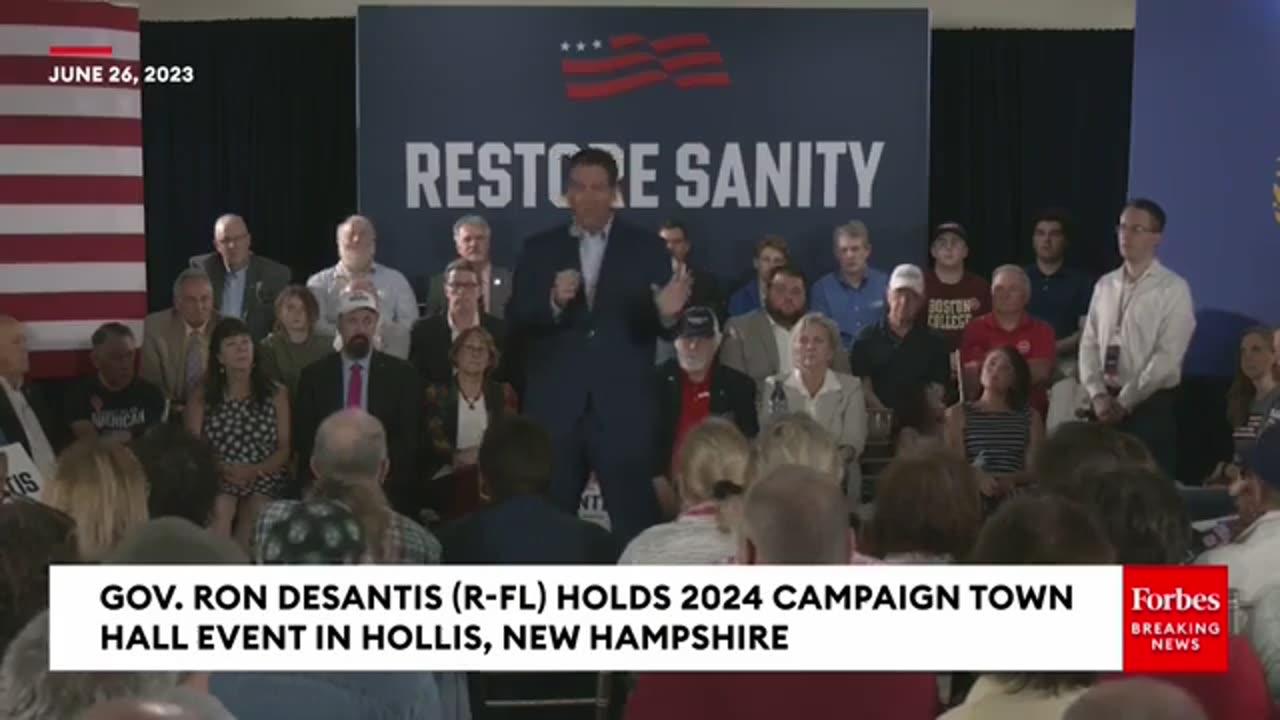 'No, No, No!': DeSantis Takes Trump To Task For Failing To 'Drain The Swamp' Or 'Lock Her Up'