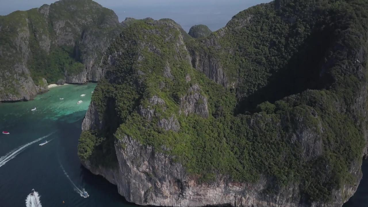 The World's Most Beautiful Natural Sea 4K | - One News Page VIDEO