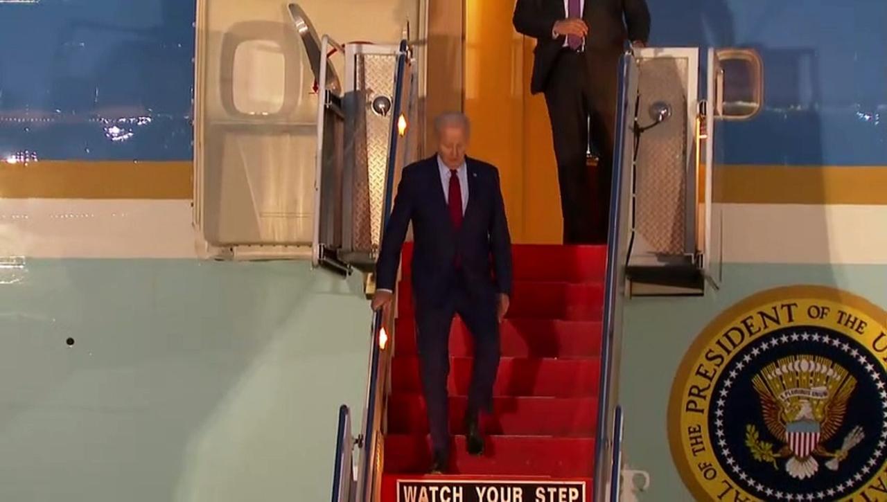 Biden arrives in London to meet PM and King Charles
