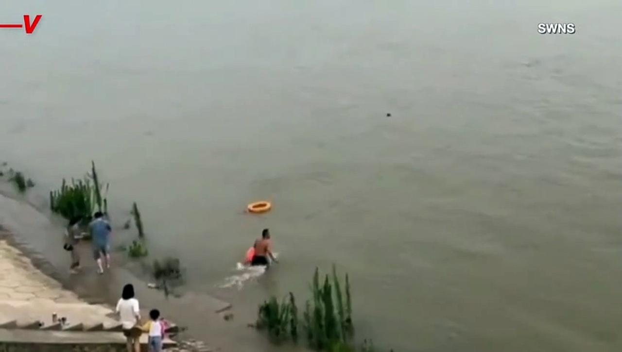 These Senior Citizens Saved a Woman from Drowning