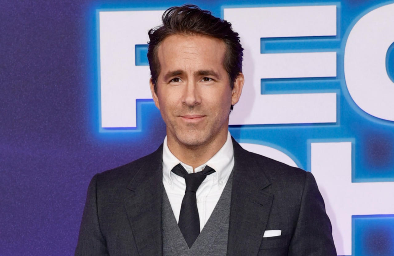 Ryan Reynolds sent his condolences to Wrexham AFC's captain after his father died