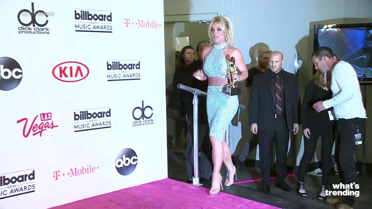 Britney Spears Unveils Memoir Release Date One News Page VIDEO