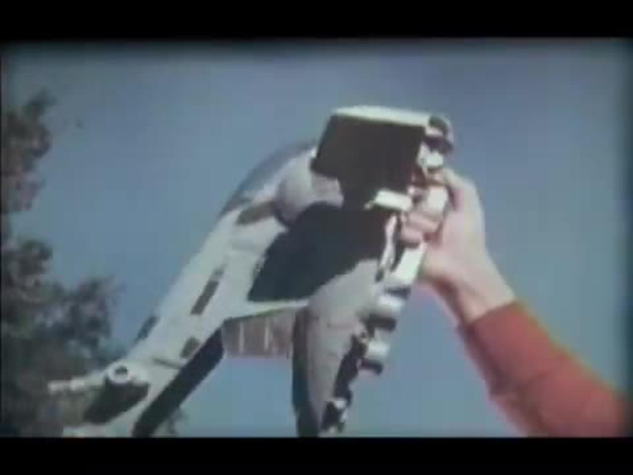 Star Wars 1980 TV Vintage Toy Commercial - Kenner Empire Strikes Back Slave 1 Starship