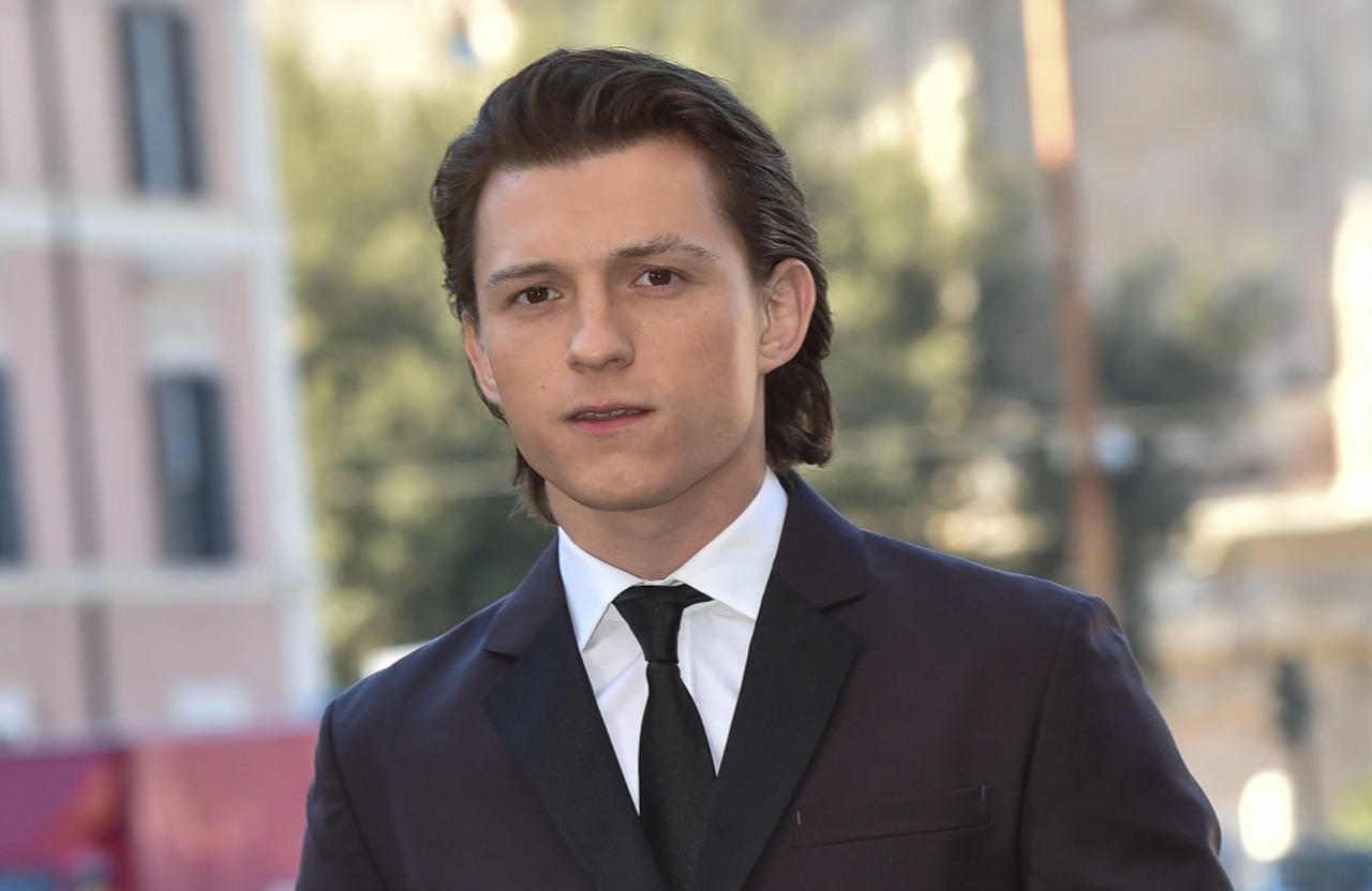 'Spider-Man' actor Tom Holland hates Hollywood and does his best to live a normal life