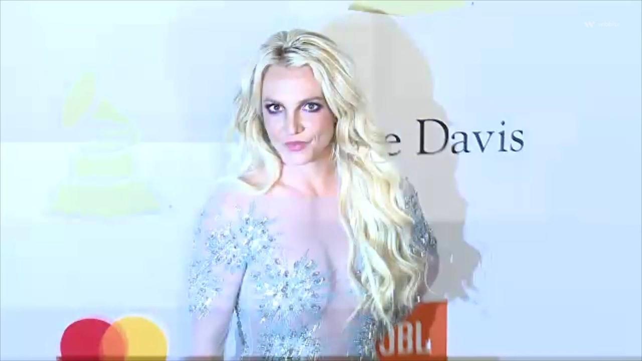 Britney Spears to Release Memoir in October