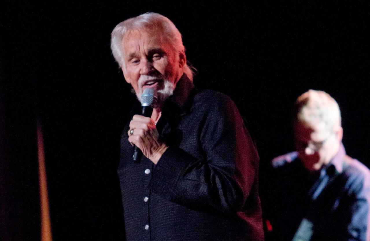 Kenny Rogers' widow finds love with new man