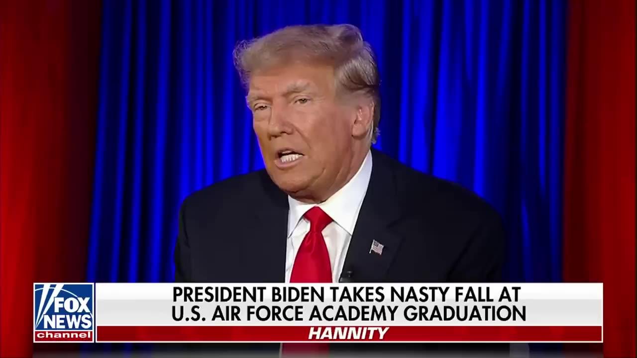 Trump Reacts To Biden's Fall - One News Page VIDEO