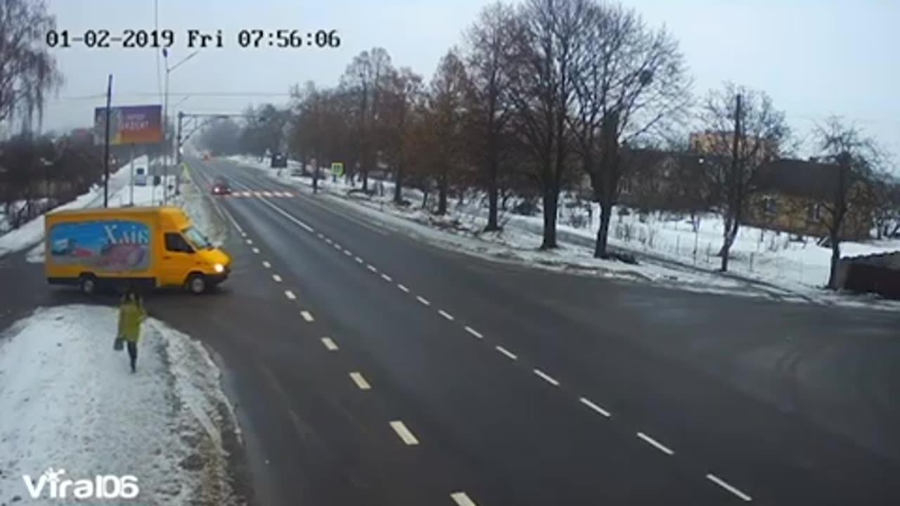 Funny Russian car crashes 2020 February winter - One News Page VIDEO