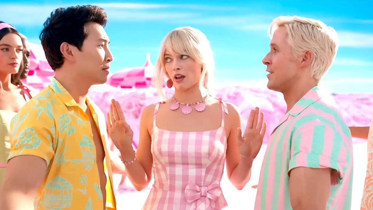 Beach You Off Clip from Barbie with Margot Robbie and Ryan Gosling