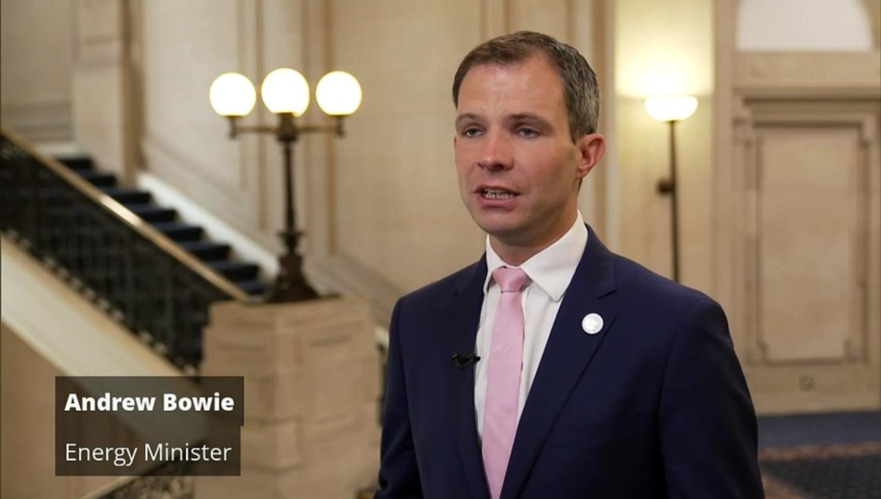 Bowie: Migrant barge is ‘absolutely not sustainable’
