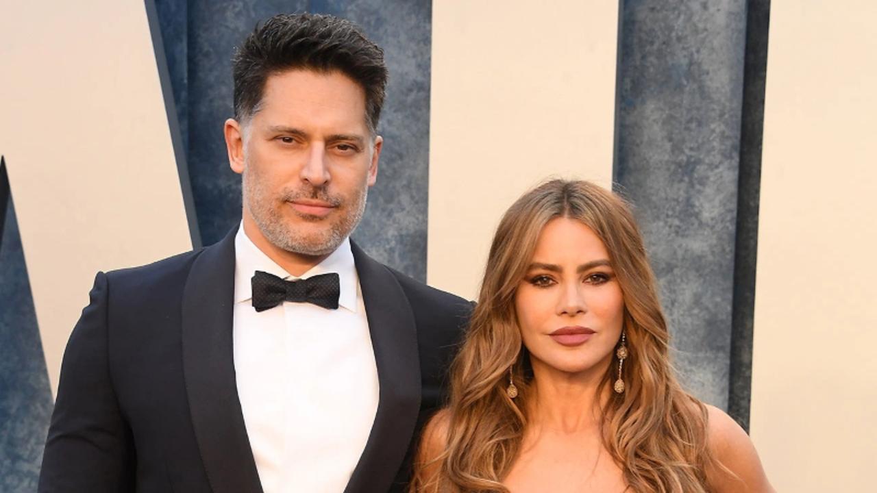 Sofia Vergara and Joe Manganiello Divorce After Seven Years of Marriage | THR News