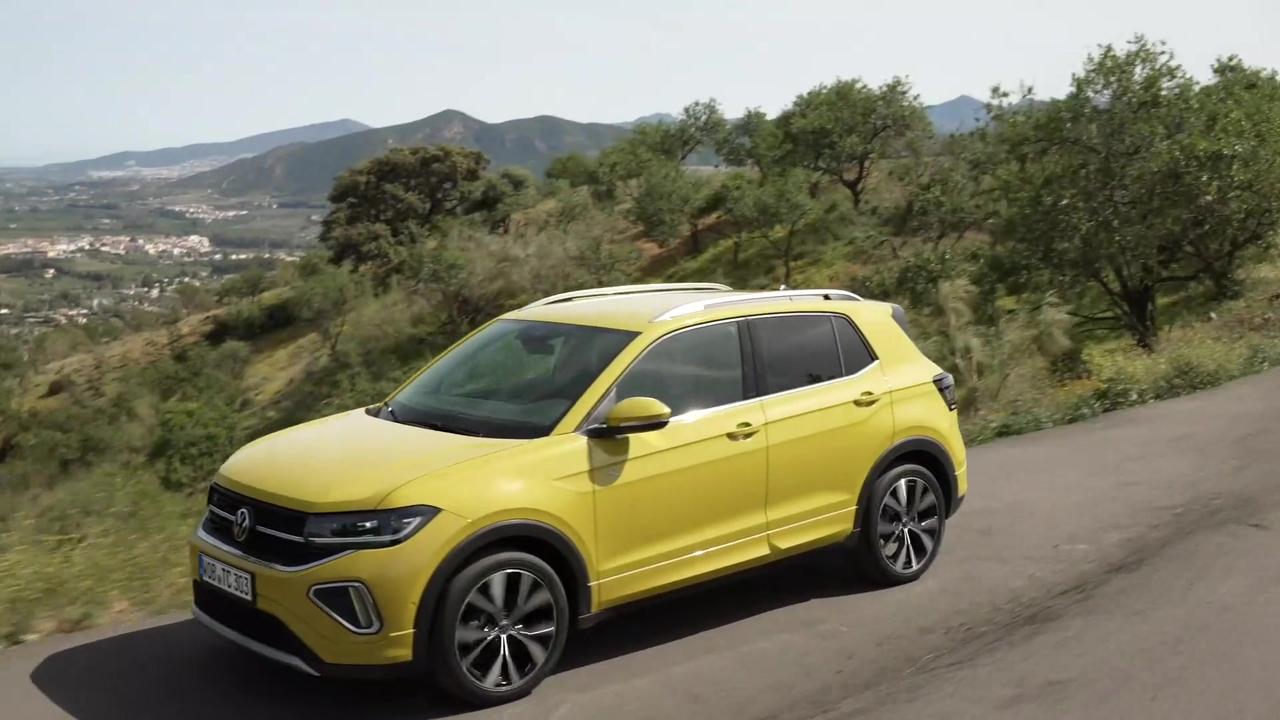 The new Volkswagen T-Cross Driving Video