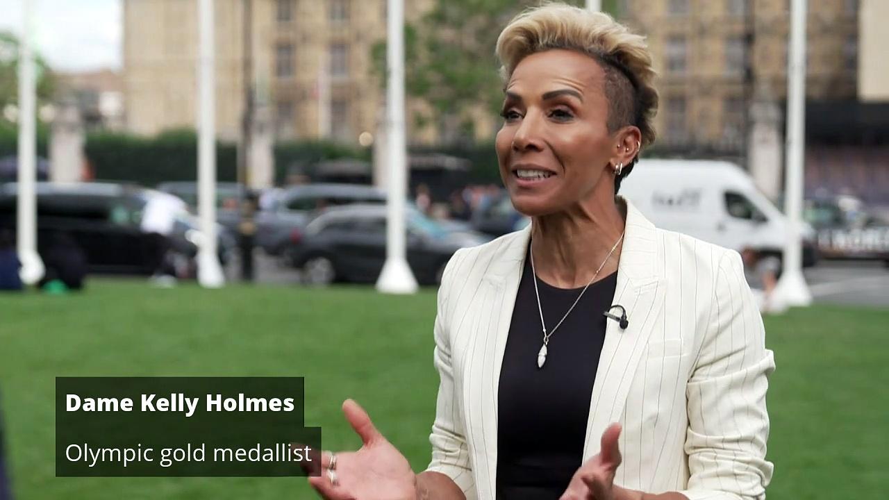 Kelly Holmes welcomes government LGBT military apology