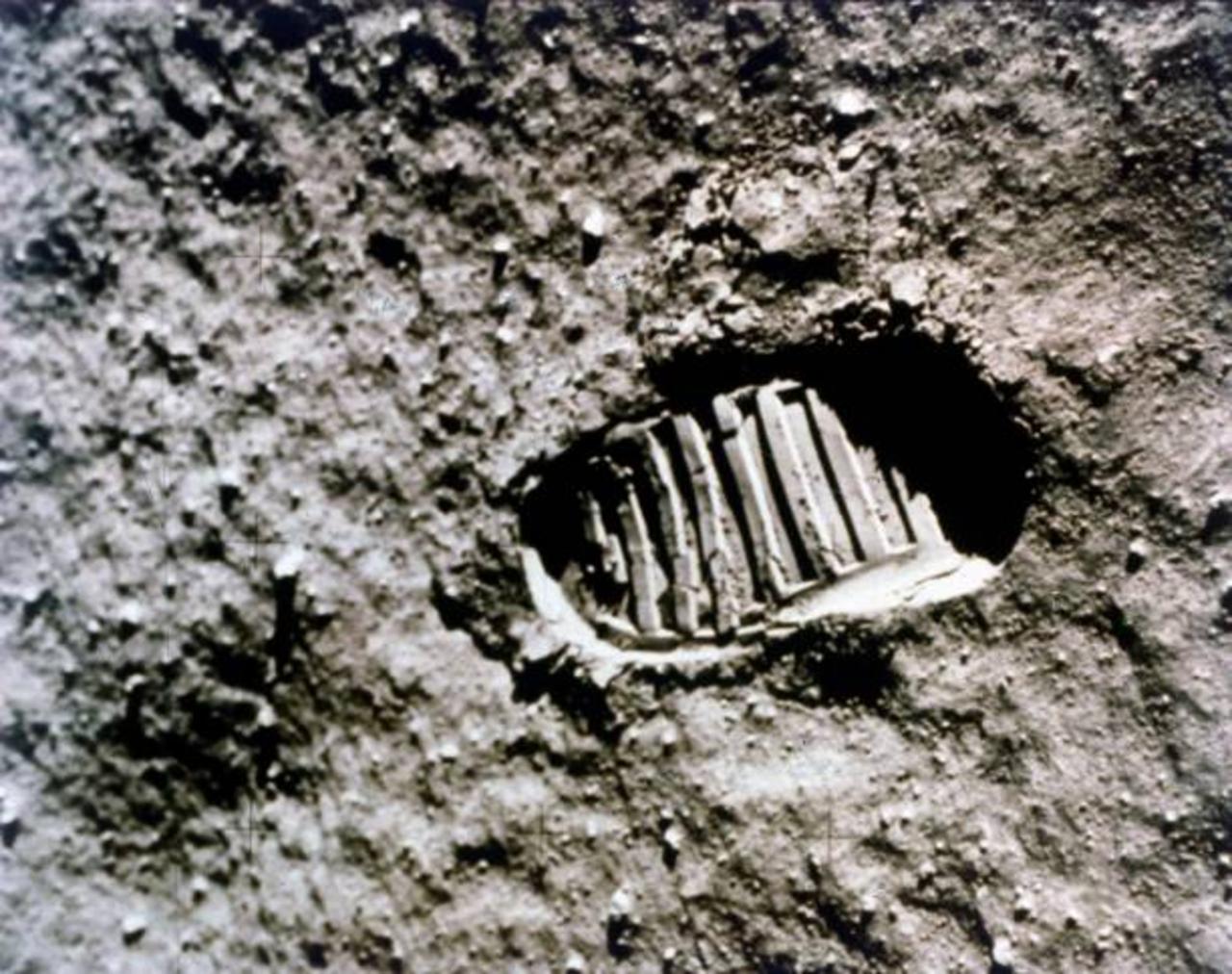 This Day in History: Armstrong Walks on Moon