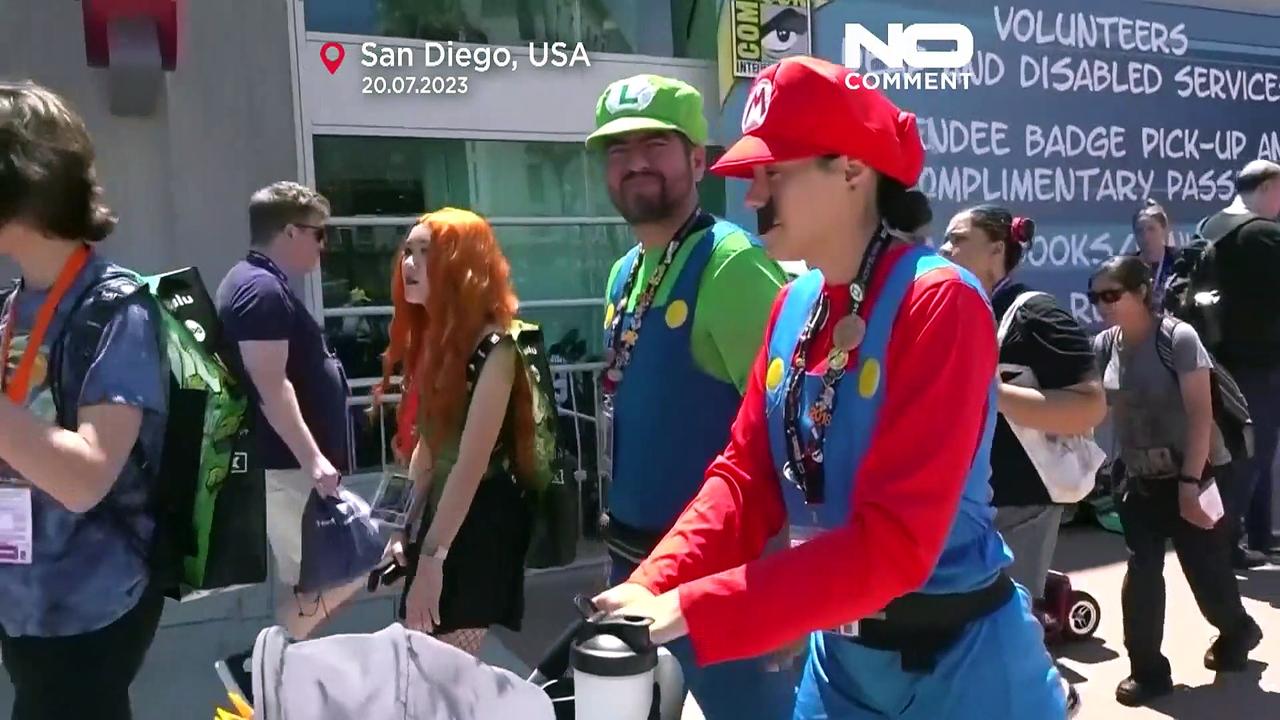 Watch: San Diego Comic-Con goes back to basics