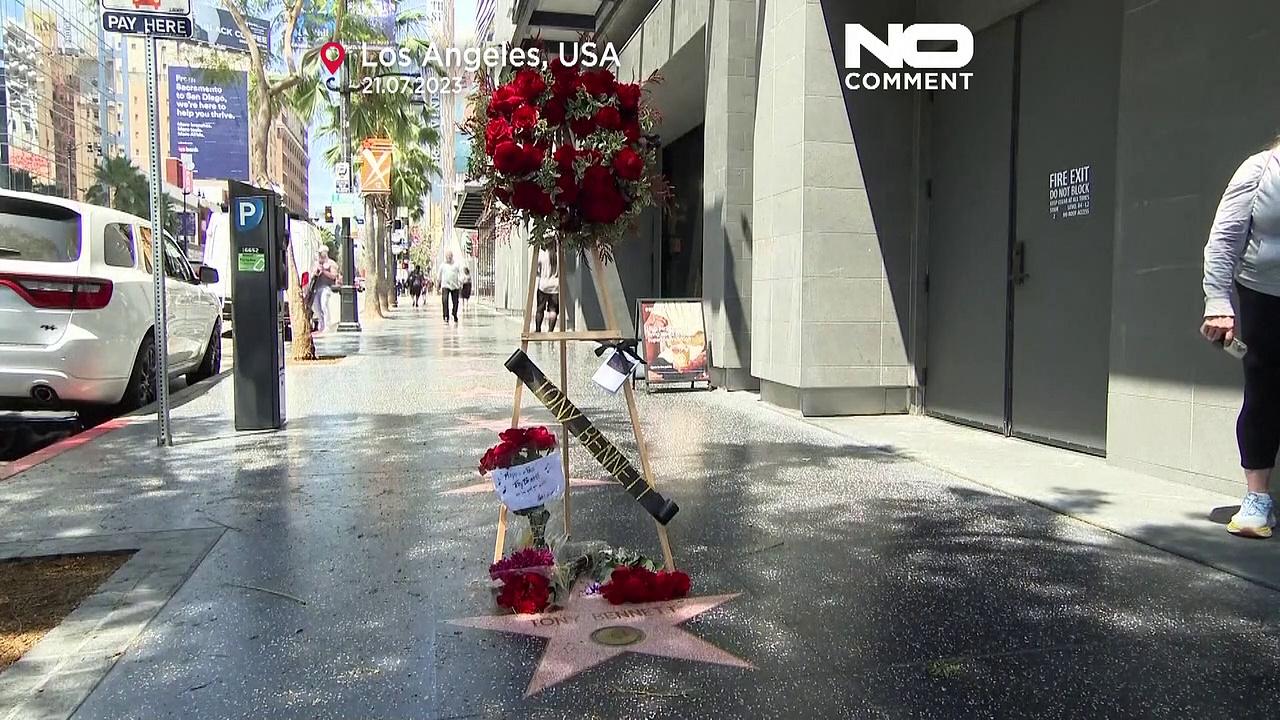 WATCH: Wreath placed on Tony Bennett's Hollywood Walk of Fame star