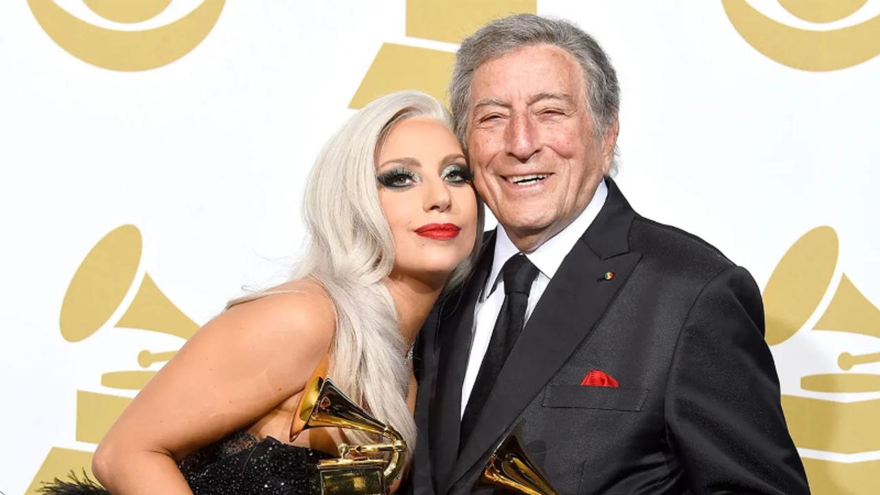 Lady Gaga Pays Tribute to Her 'Real True Friend' Tony Bennett | THR News