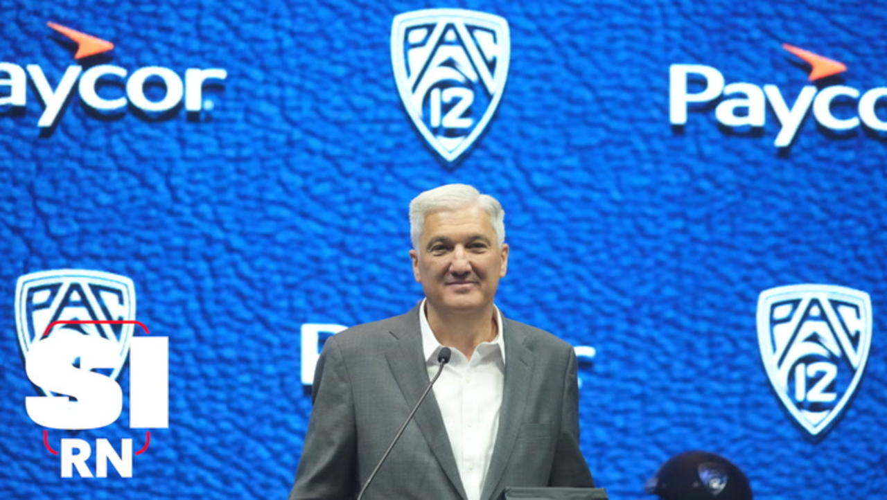 Pac-12 Commissioner Reportedly Proposes Media Deal With Apple Amid Potential Exodus