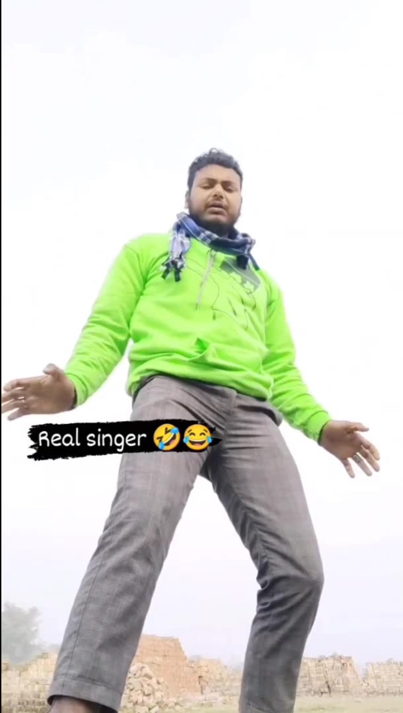 Real singer 😂-funny video