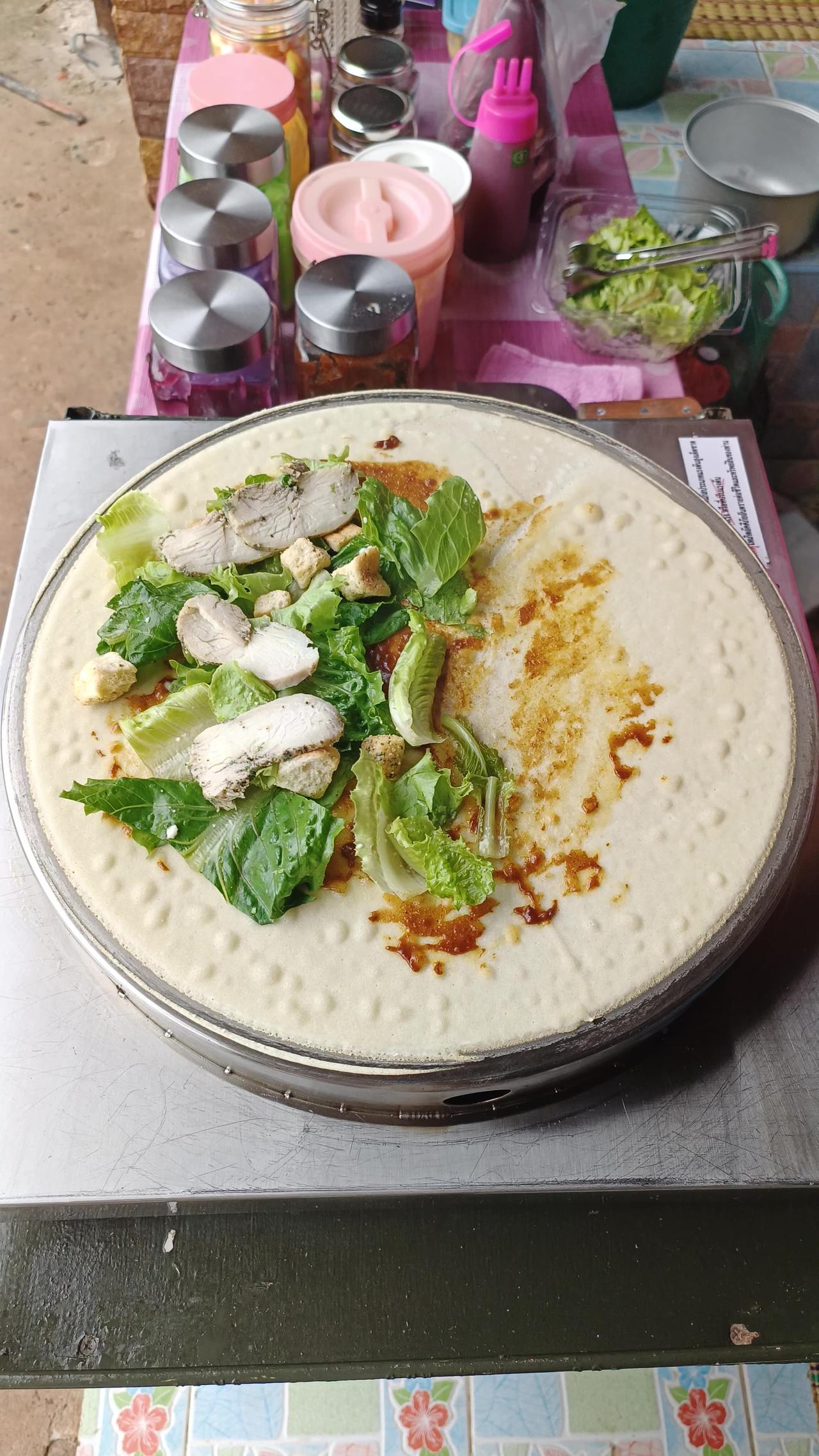 Flavorful Black Pepper Chicken Thai Crepe with Chili Mayo-Ketchup Twist