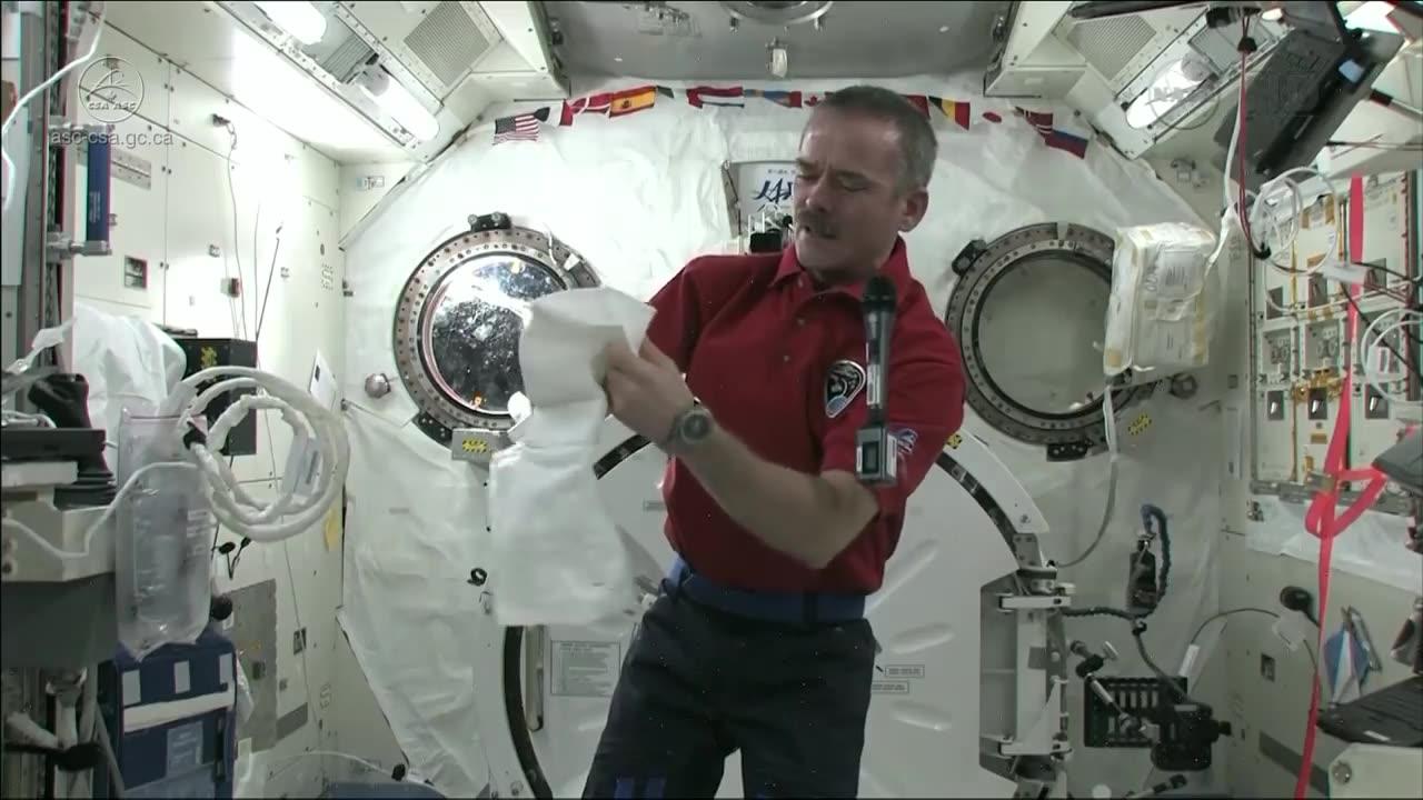GETTING SICK IN SPACE | NASA | ASTRONAUTS IN SPACE