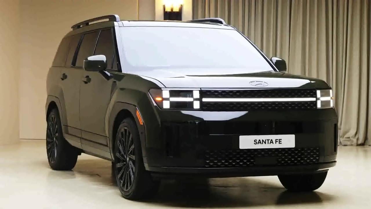 2024 Hyundai Santa Fe Exterior Design in Black - One News Page VIDEO