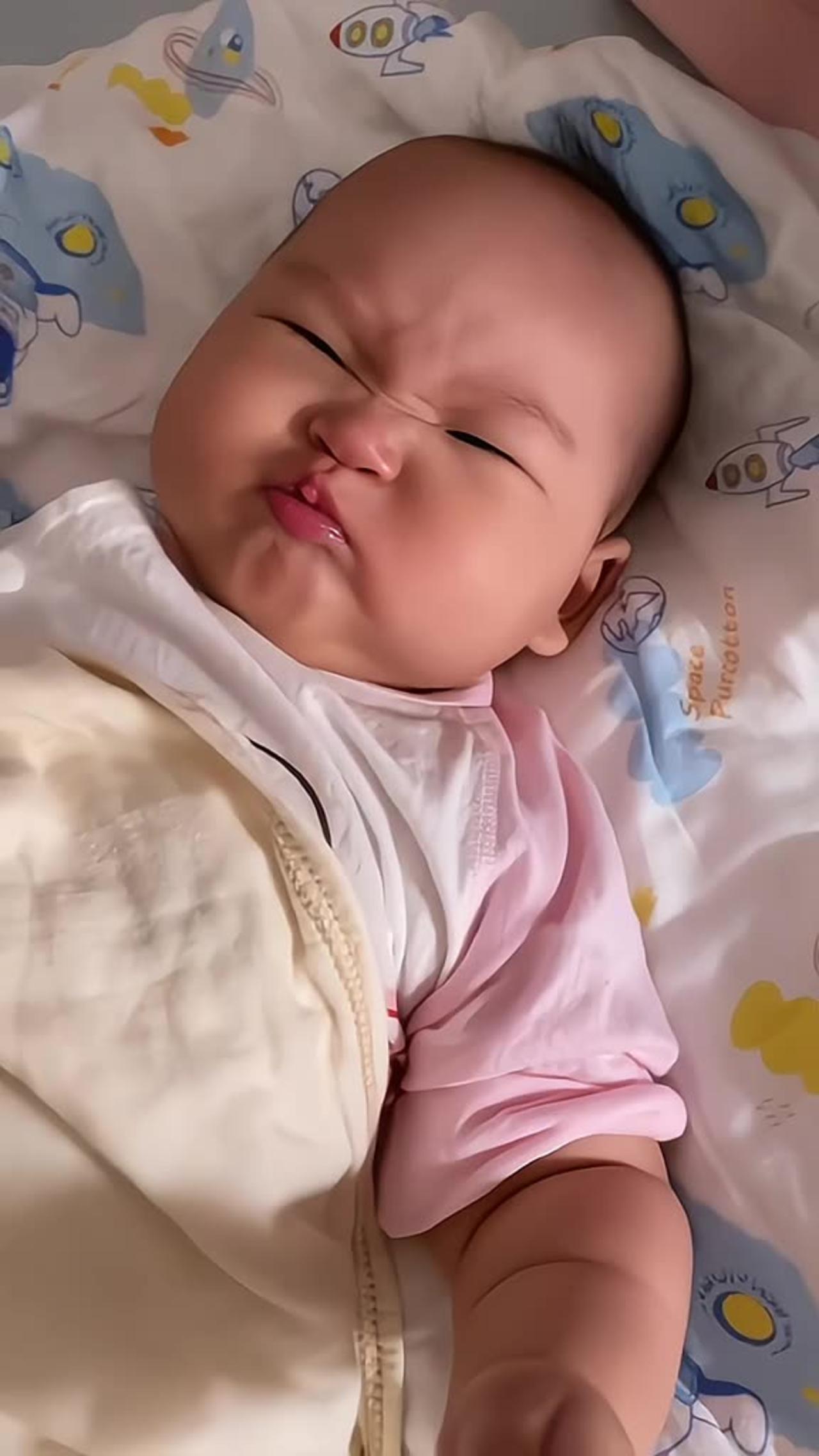 Cutest baby👶funny😝 reaction