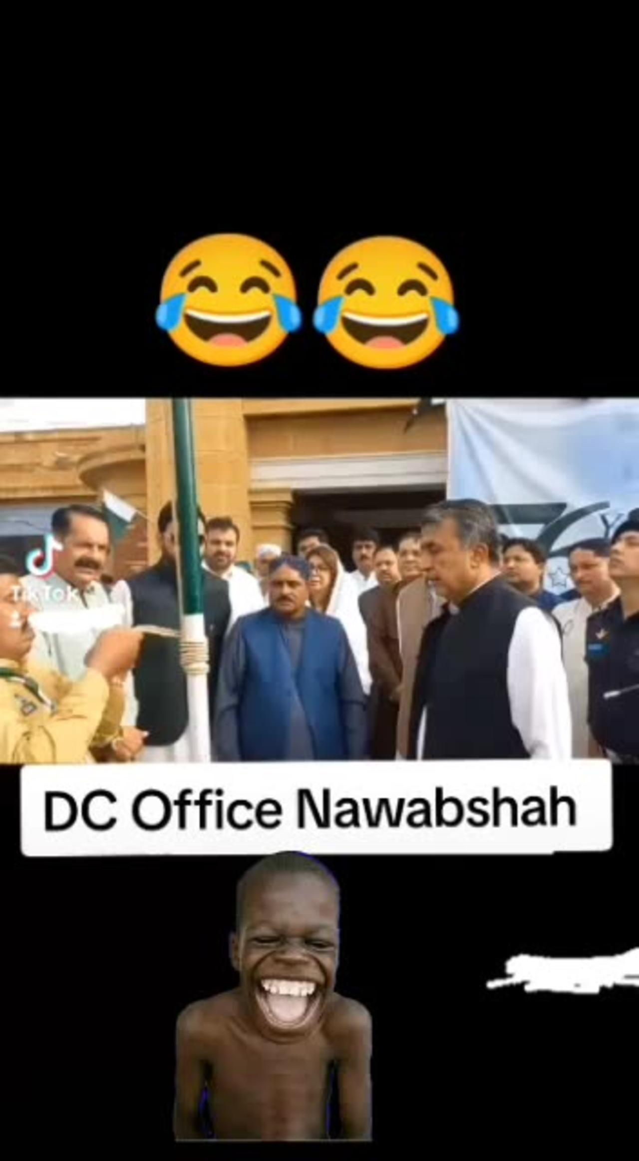 DC Office Nawab Shah Funny Video