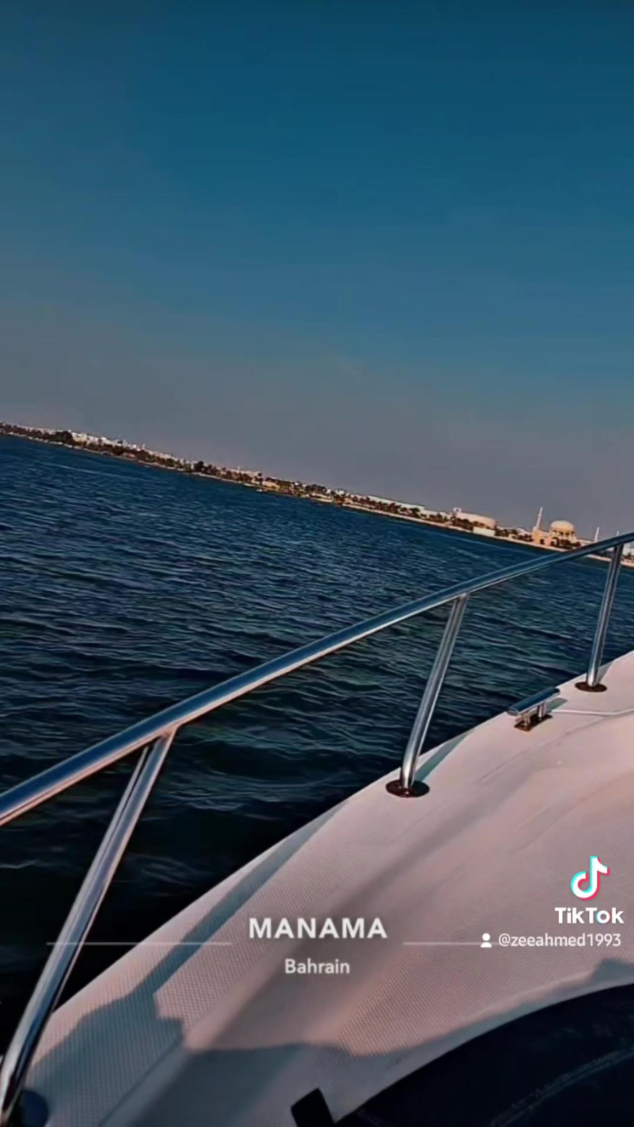 Bahrain Juffair Beach boat ride