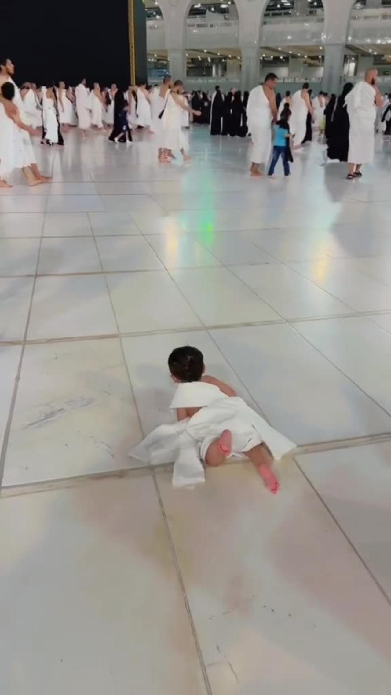 Mashallah a little baby perform umrah