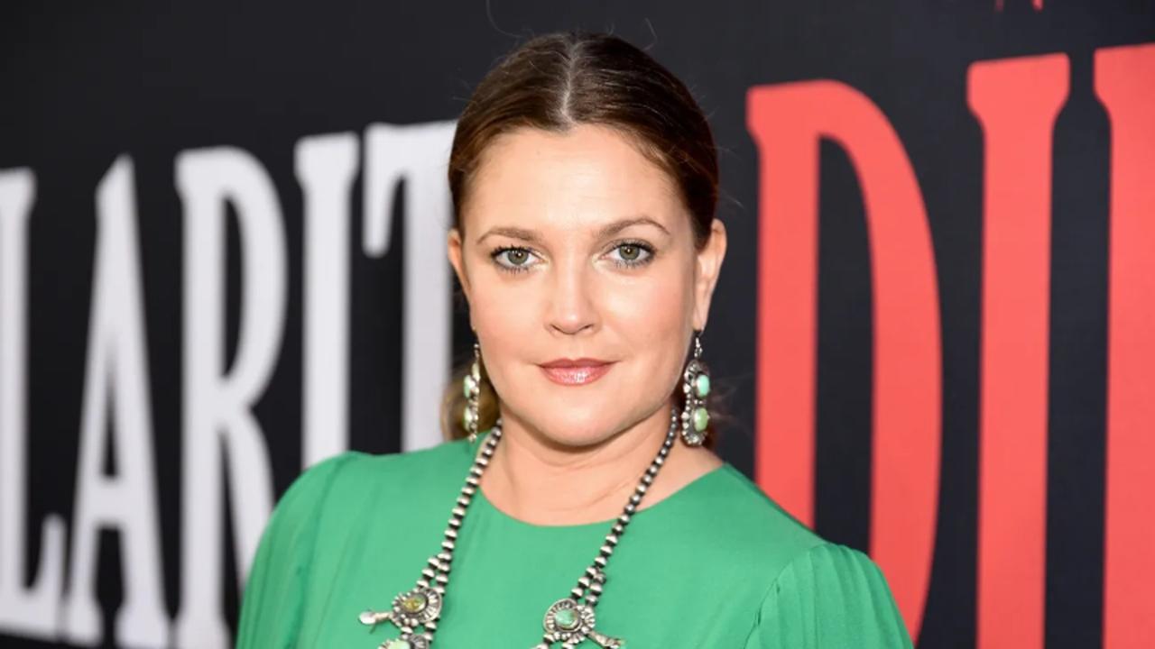 Man Allegedly Stalking Drew Barrymore Arrested in New York | THR News Video