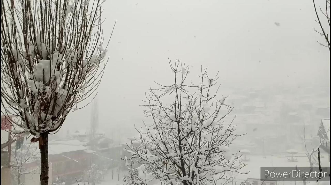 Snowfall  st Azad Kashmir