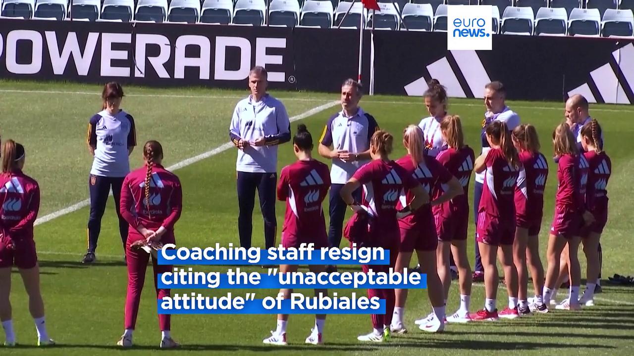 Spain: Women's football coaching staff resign over FIFA World Cup kissing scandal