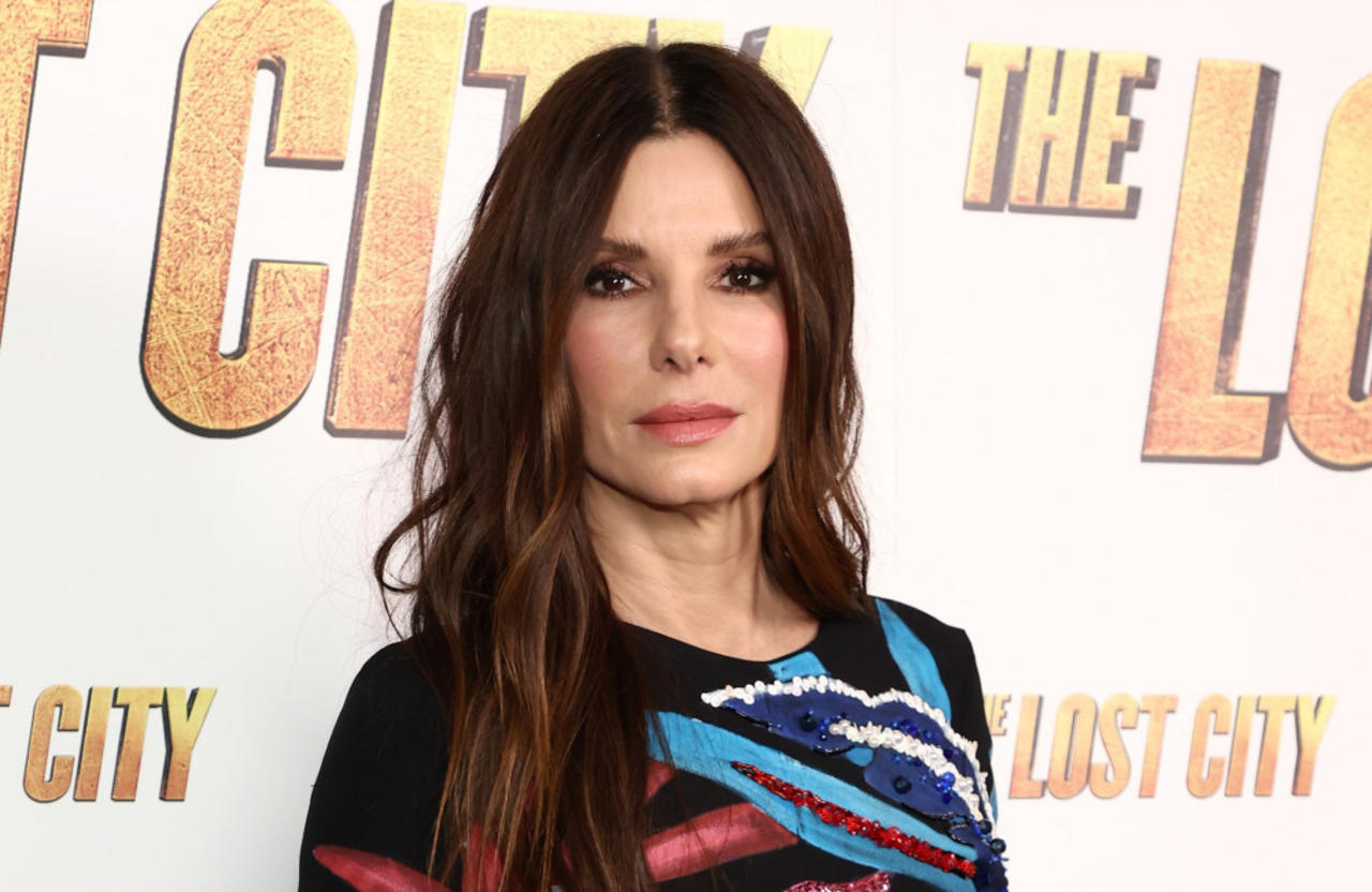 Sandra Bullock ‘comforting herself by reading wave of love she’s received online in wake of partner’s death’